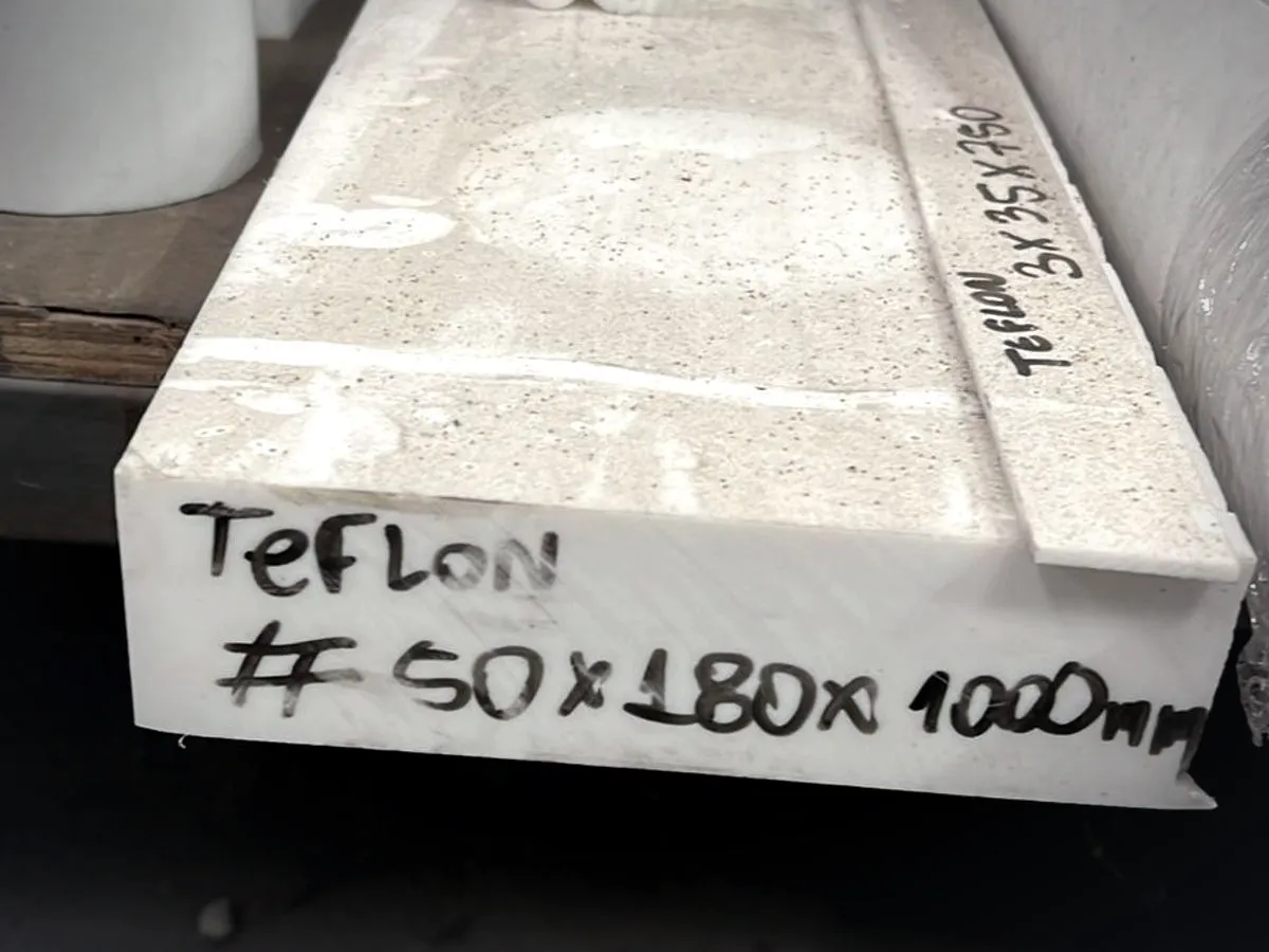 Bloco de Teflon de 50 × 180 × 1000 mm separado para pedido